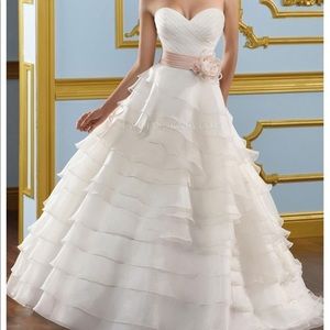 Mori Lee Ivory Organza Wedding Dress